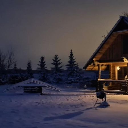 Romantic Stay At Loghouse Vaiketeemaja Uksnurme 外观 照片